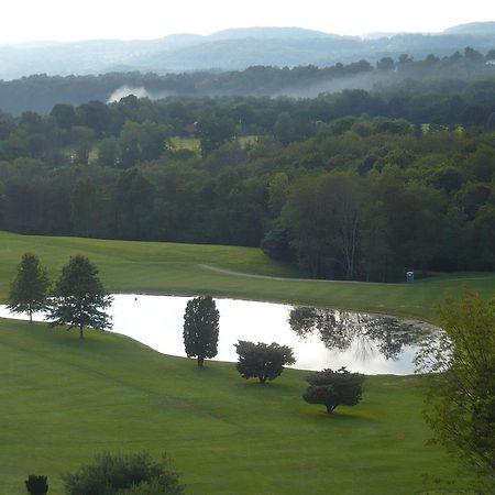Inn At Lenape Heights-Golf Resort And Event Center Ford City Экстерьер фото